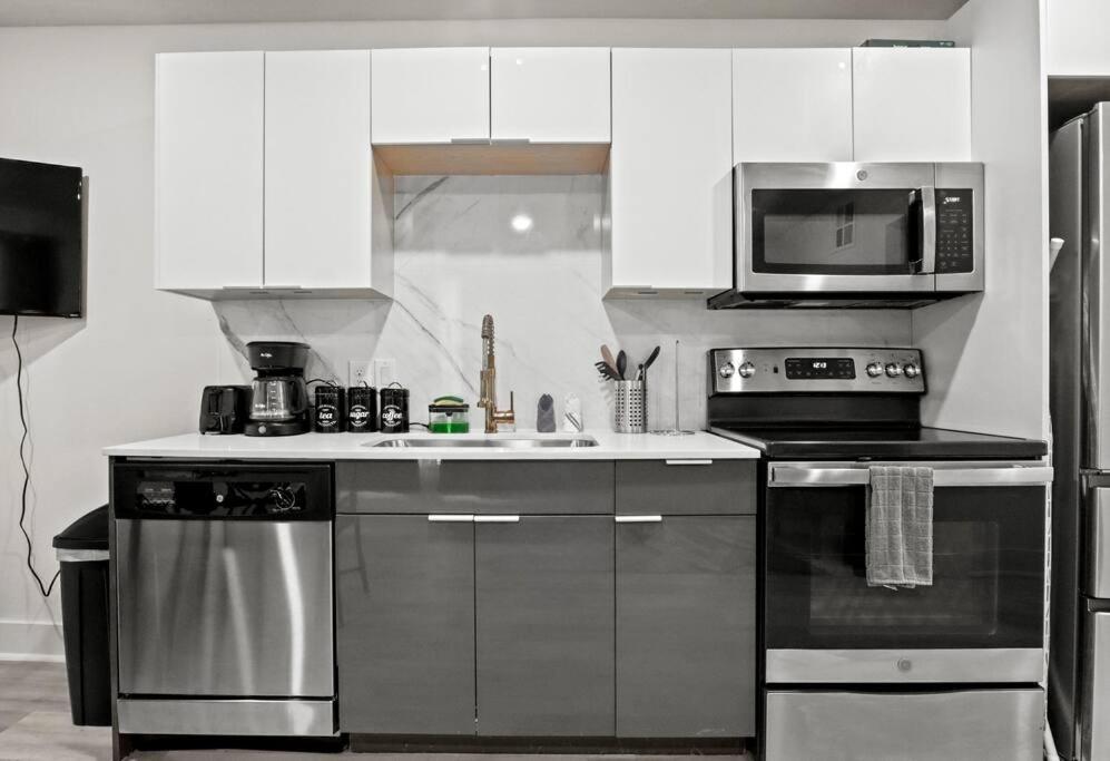 Apartment Near Deep Ellum Далас Екстериор снимка